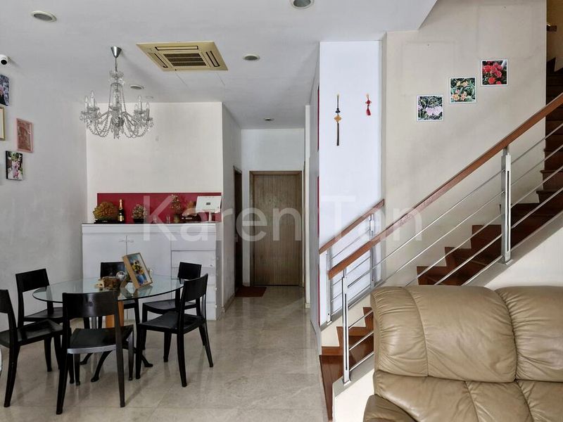 Room (Landed) for Rent in  Lowland Road - Image 1